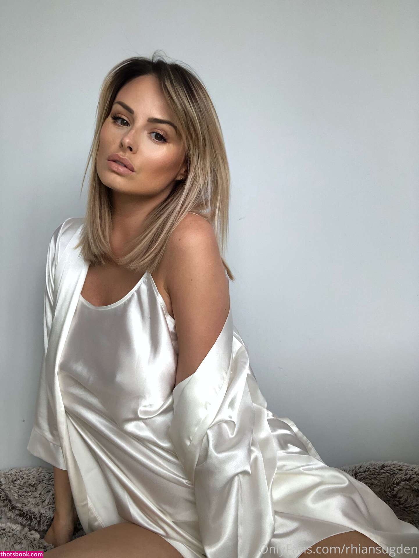 Rhian Sugden Photo #378