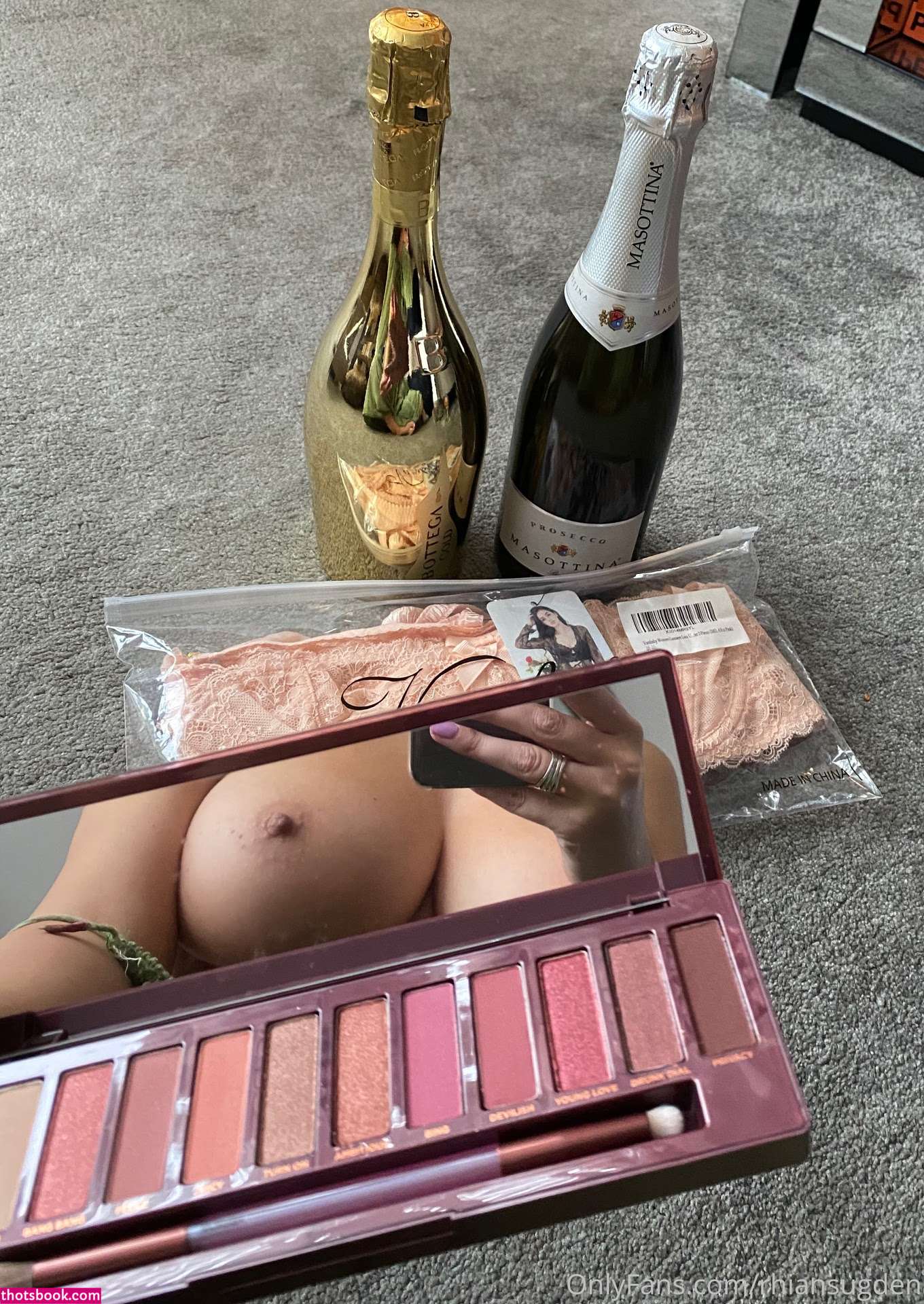 Rhian Sugden Photo #385