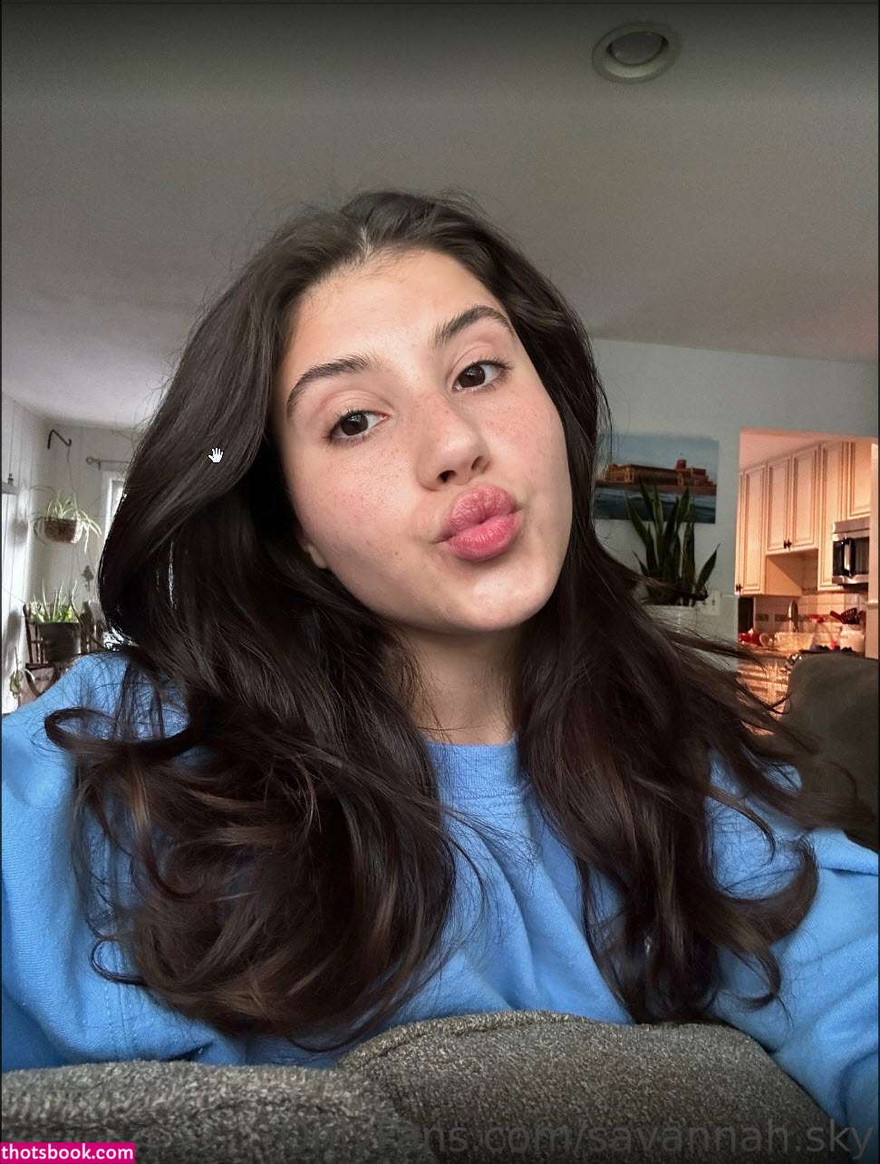 Rhianatokarz Photo #30