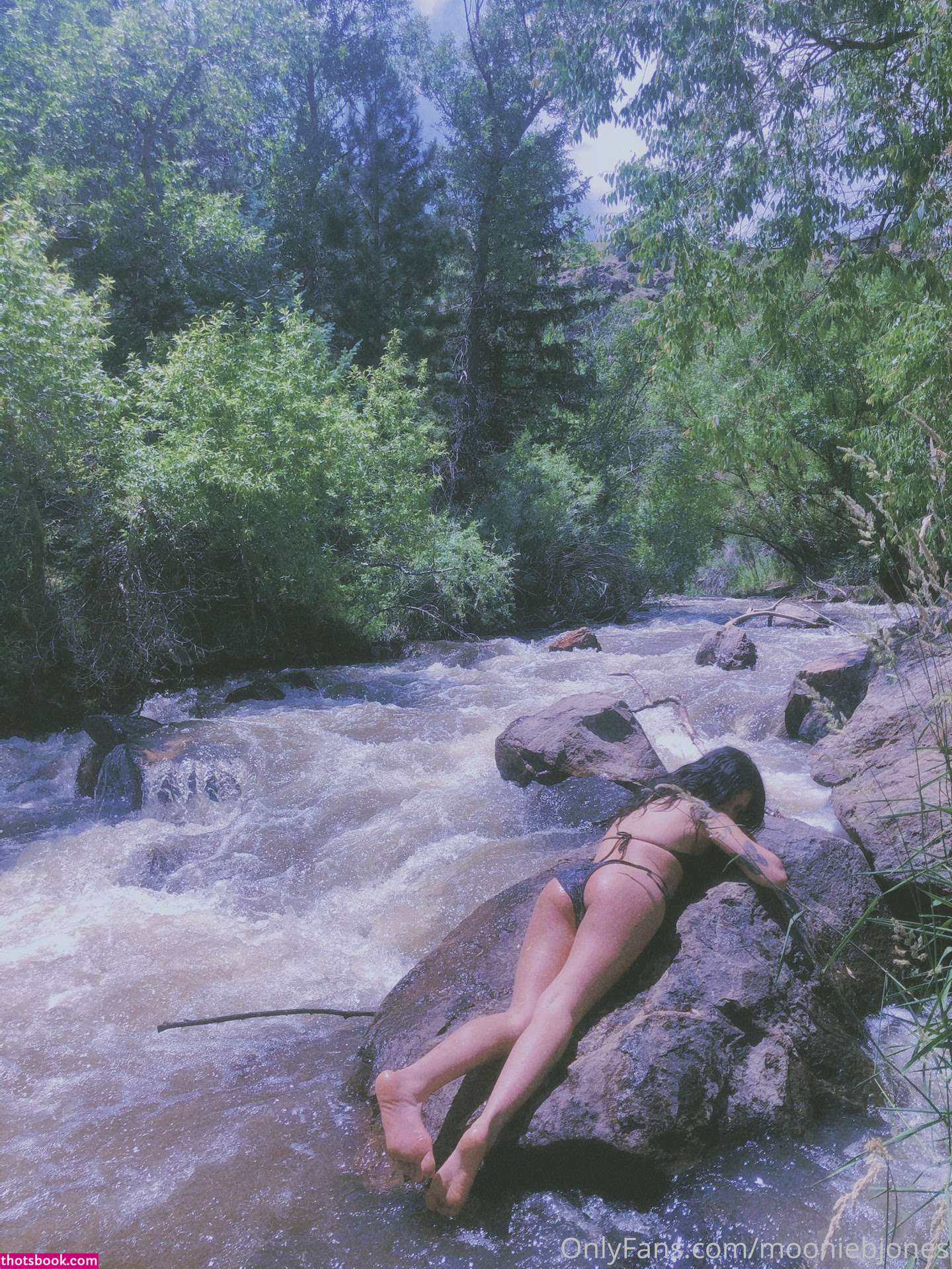 mooniebjones Photo #166