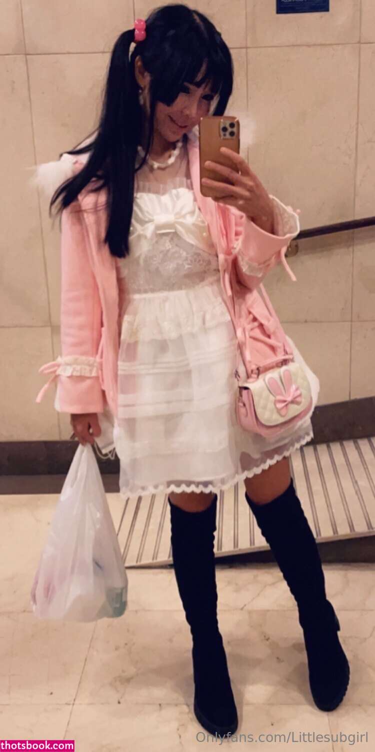 Littlesubgirl Photo #36