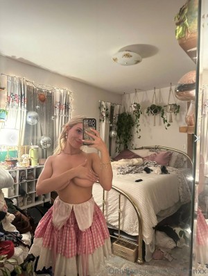 xxsarabrooksxx Photo #20