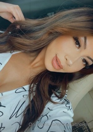 Mona Rhazi Photo #55