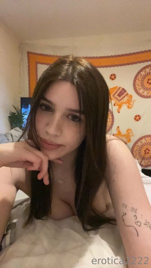 erotica2222 Photo #124