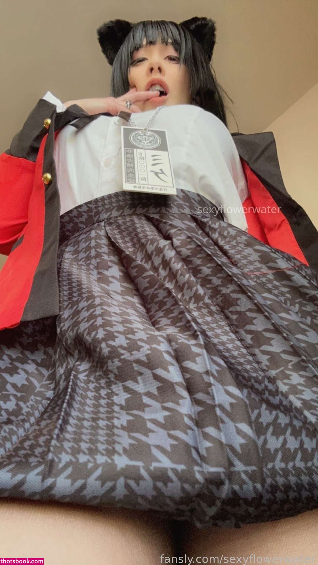 Sexyflowerwater Photo #266