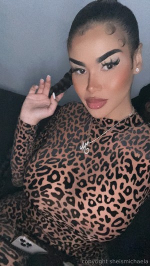 Sheismichaela Photo #7