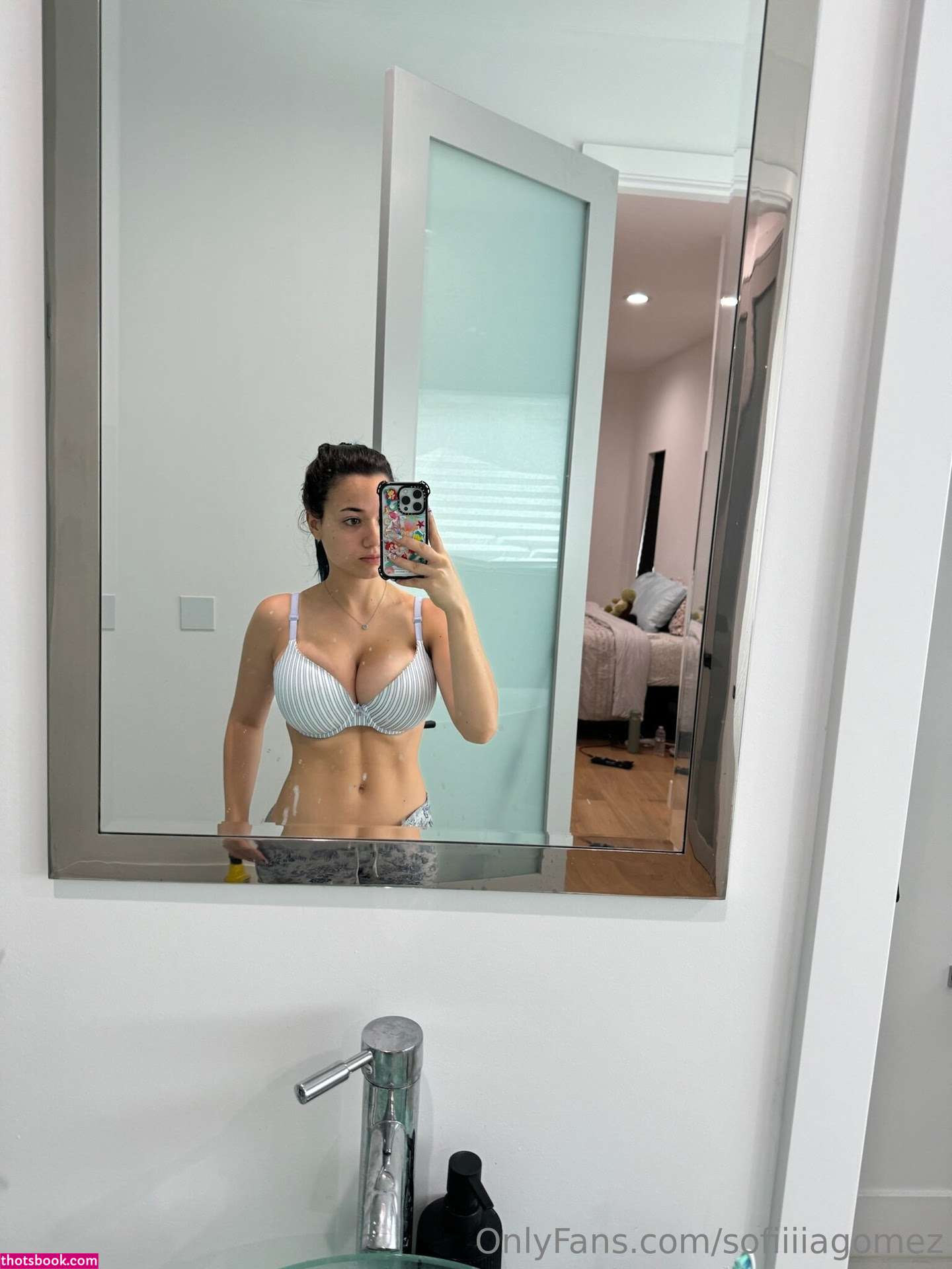 Sofia Gomez Photo #1134