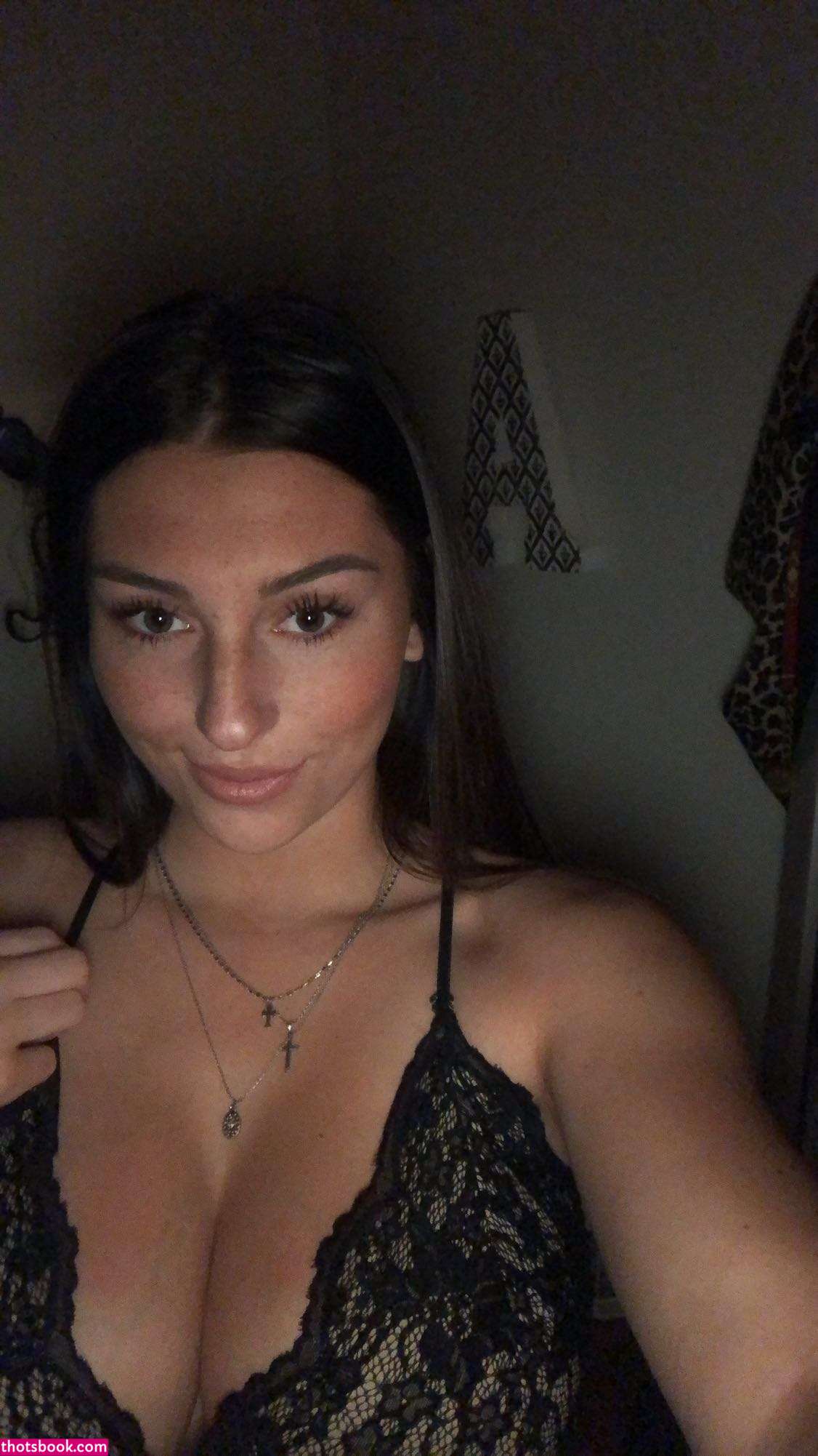 Abbey Wilson Photo #5