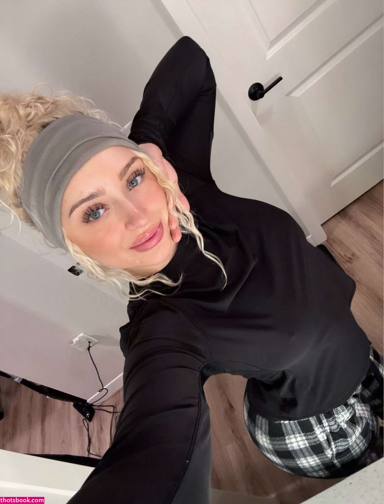 cakebatterchlo Photo #19