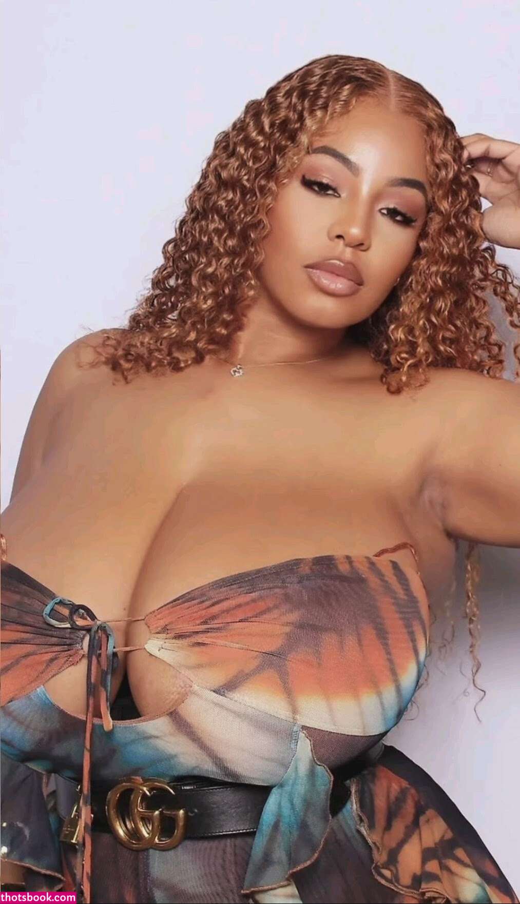 Persephanii Photo #29