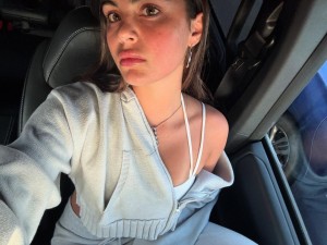 Sarabella Harris Photo #6