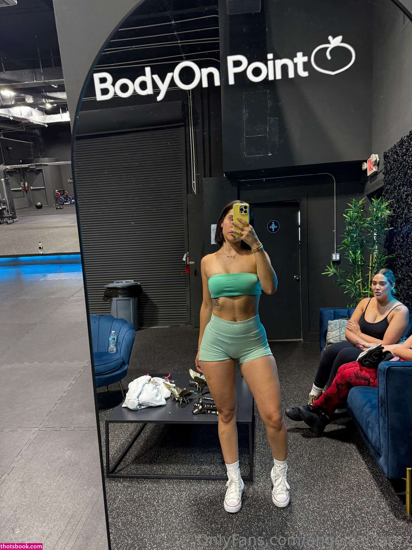 Angela Alvarez Photo #336