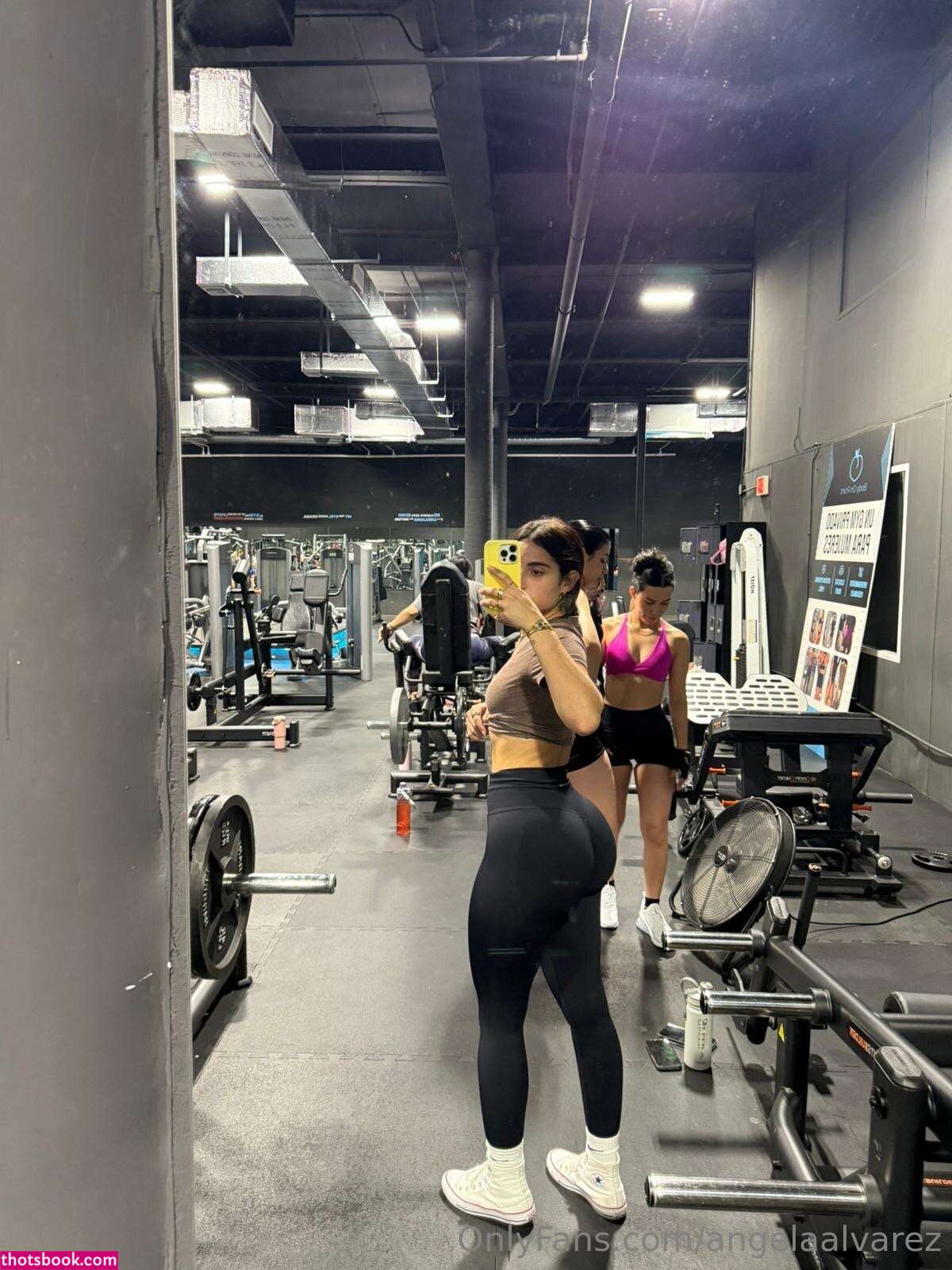 Angela Alvarez Photo #346