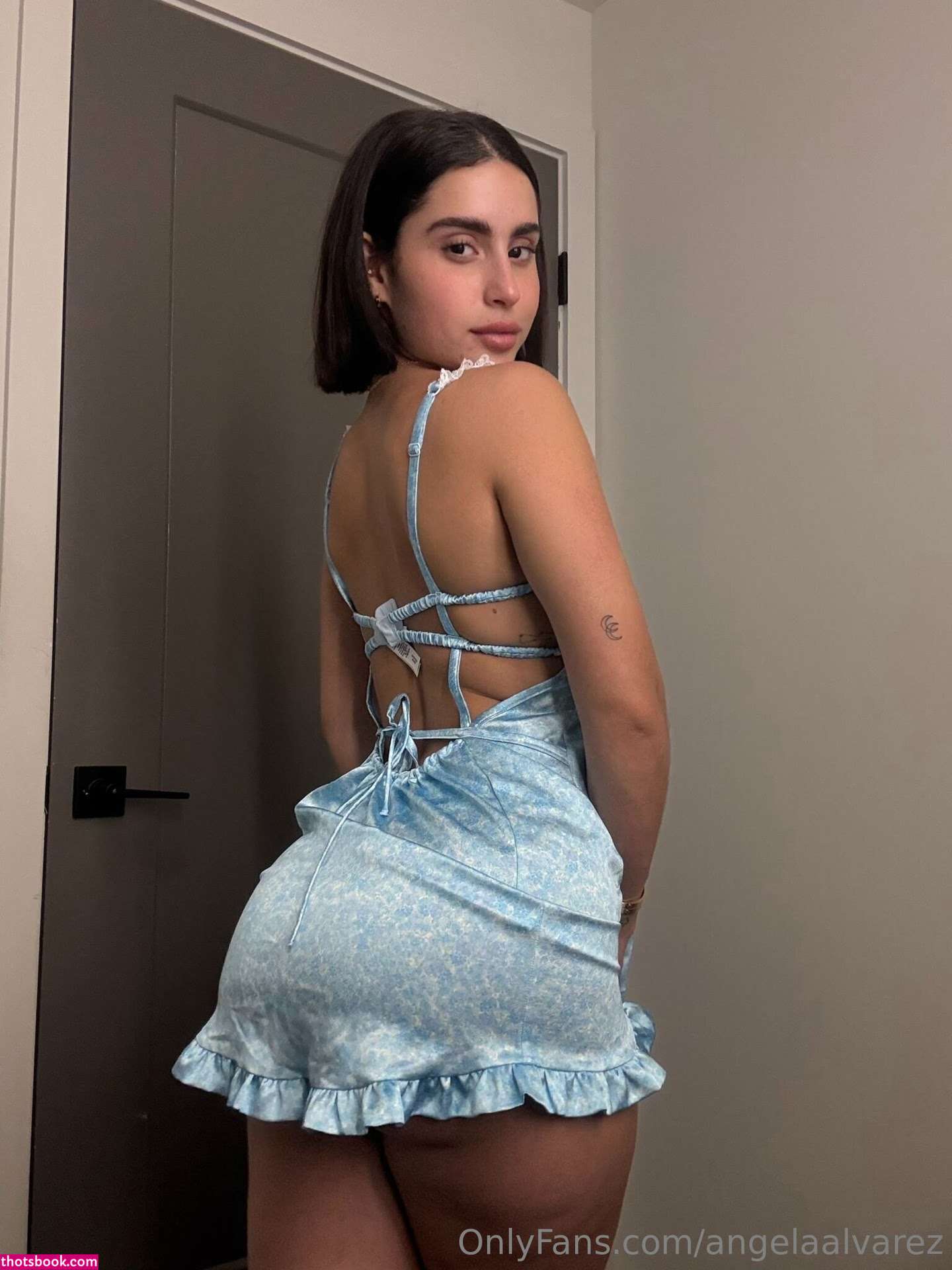 Angela Alvarez Photo #348