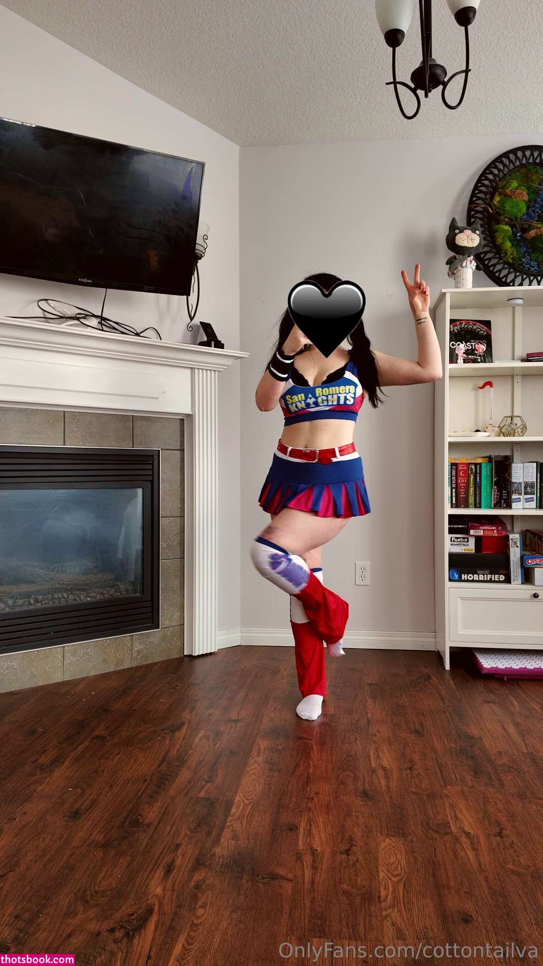 Cottontailva Photo #126