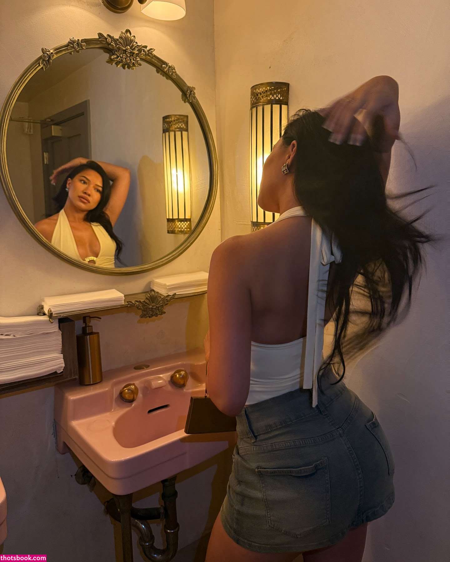 Julia Kelly Photo #38