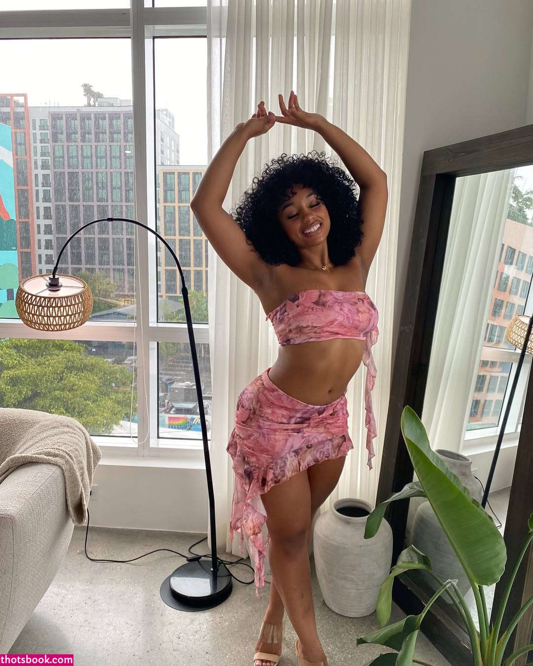 Kathryn Celestre Photo #94