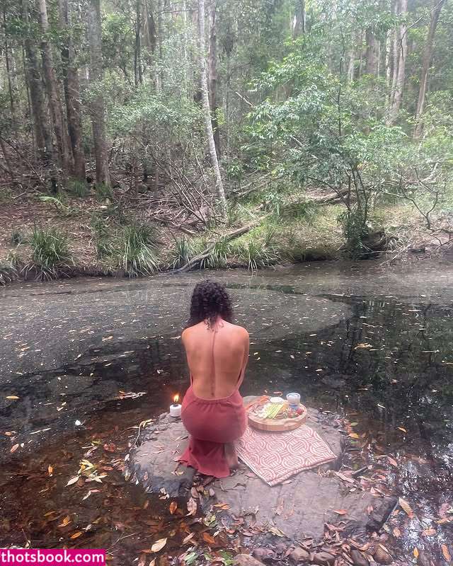 Ondine Mirosch Photo #59