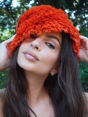 Emily Ratajkowski Photo #376