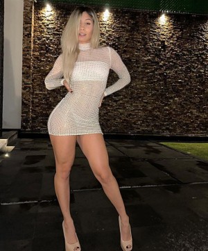 Issa Vegas Photo #130