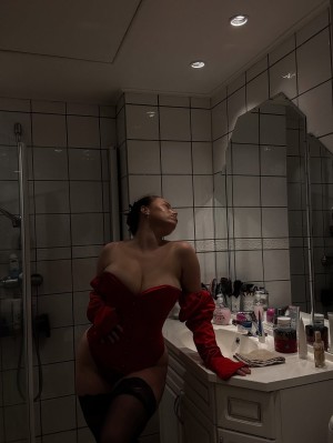 kkriskissd Photo #65