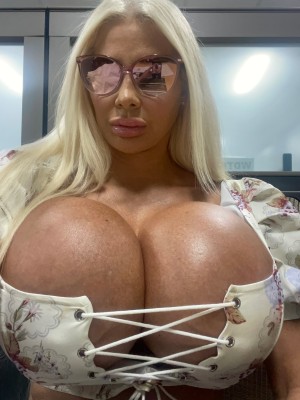 Skyler Nicole Photo #13