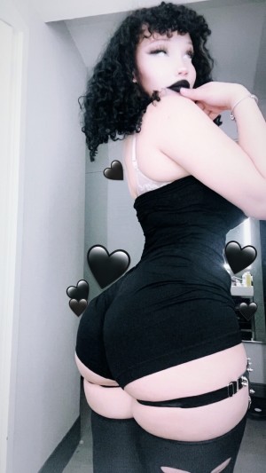 dahliagoth420 Photo #41