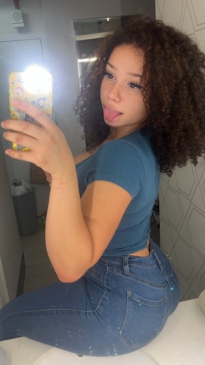 dahliagoth420 Photo #42