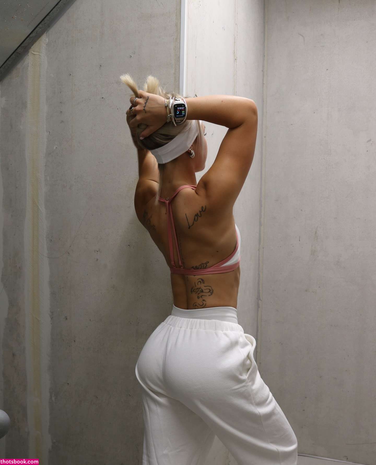 scarlyparkerr Photo #3