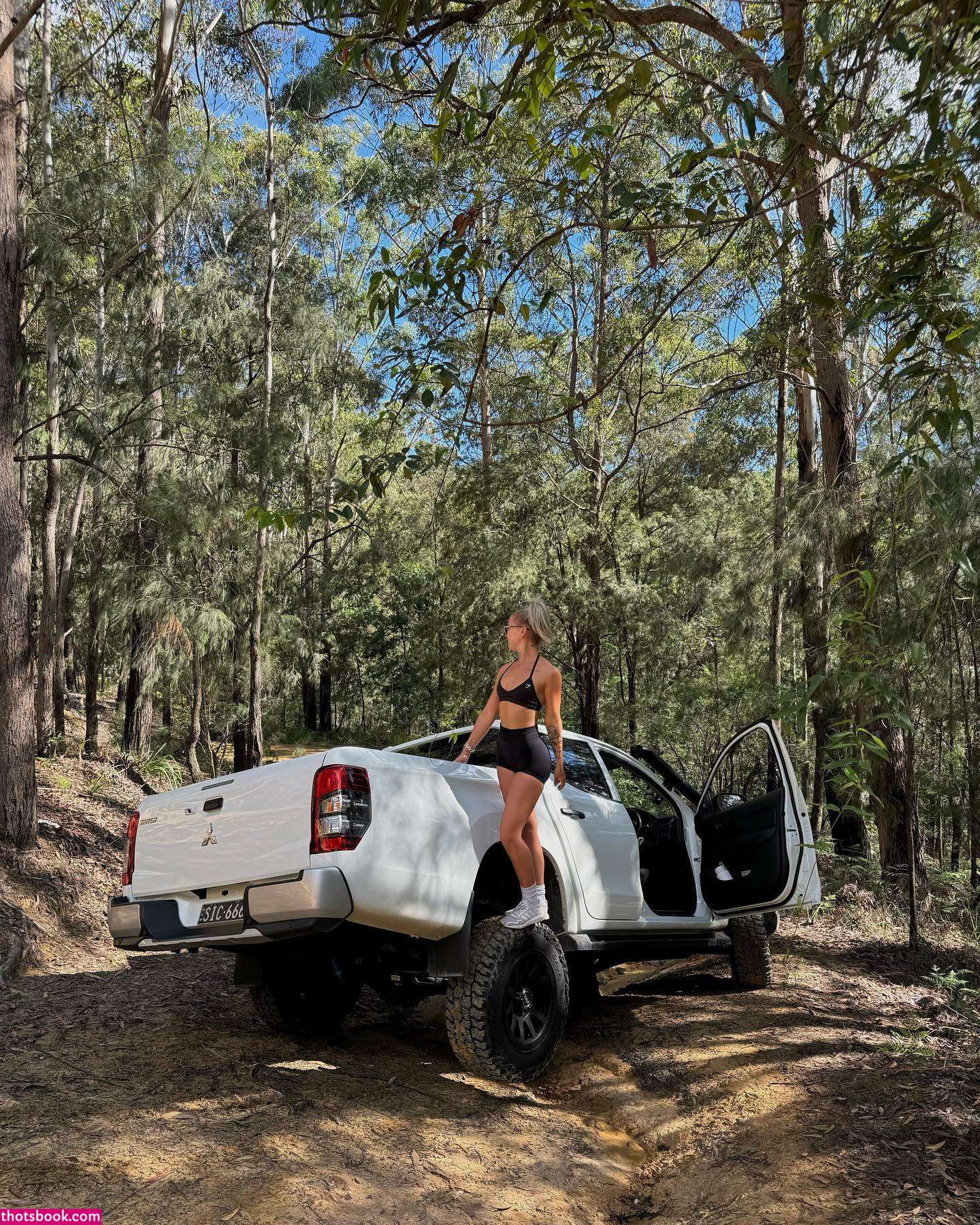 scarlyparkerr Photo #14