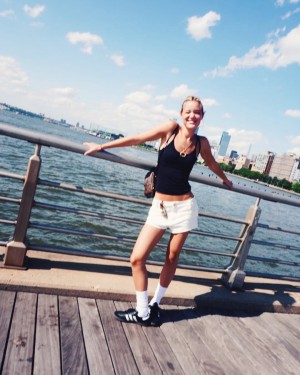 Olivia Ponton Photo #153