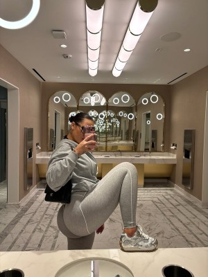 amelaomore Photo #57