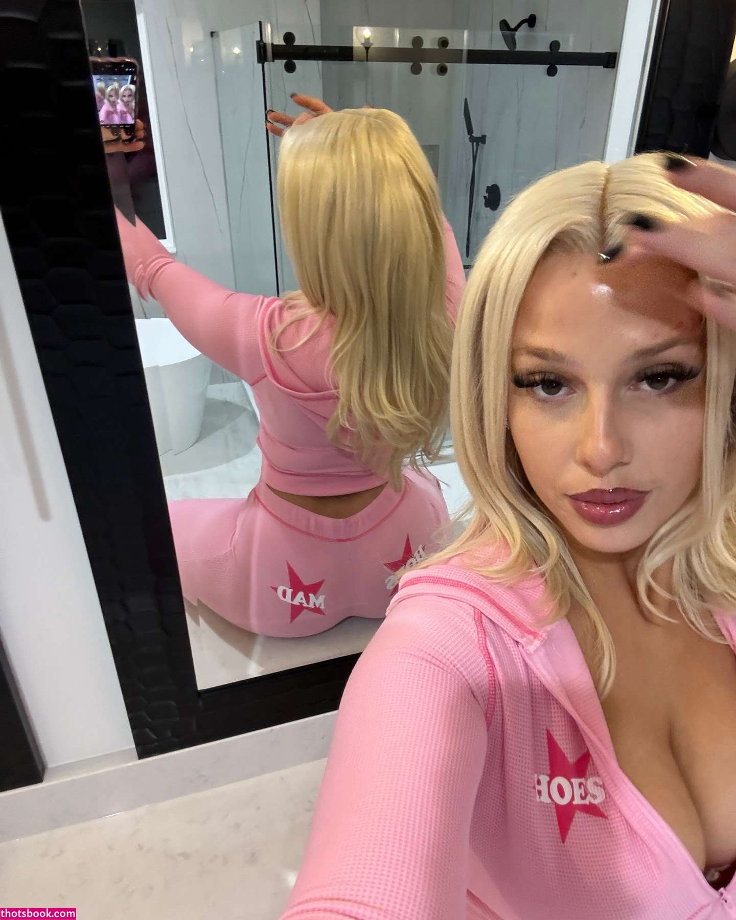 amelaomore Photo #86