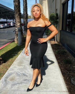 Lorraine Sd Photo #18