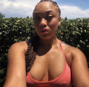 Lorraine Sd Photo #28