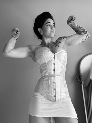 amberthevalkyrie Photo #17