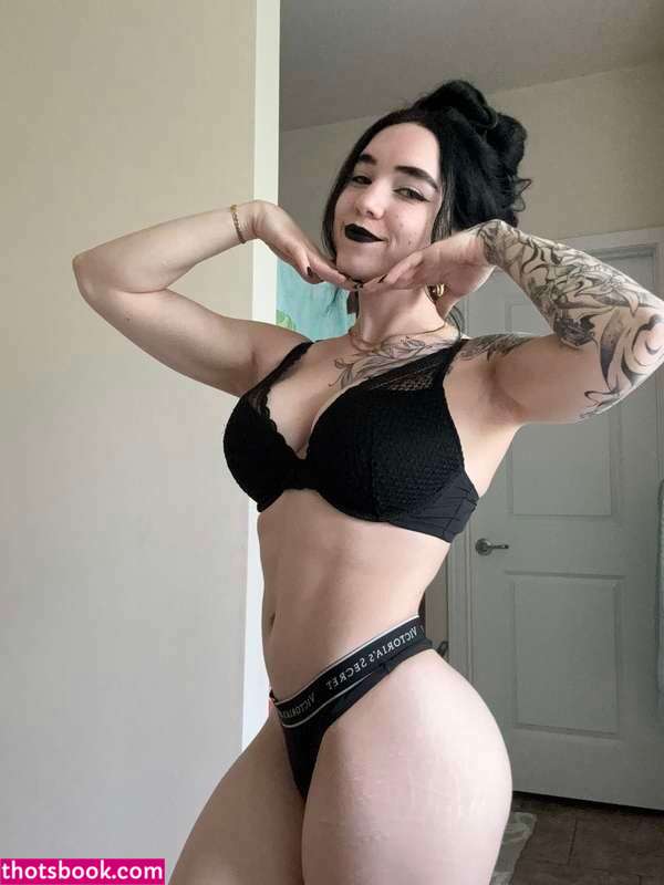 amberthevalkyrie Photo #28