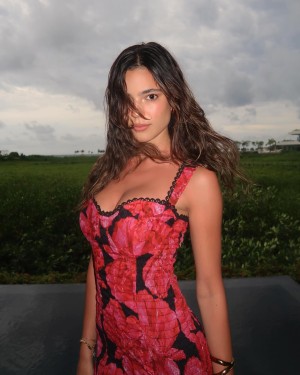 Ella Mendelsohn Photo #14