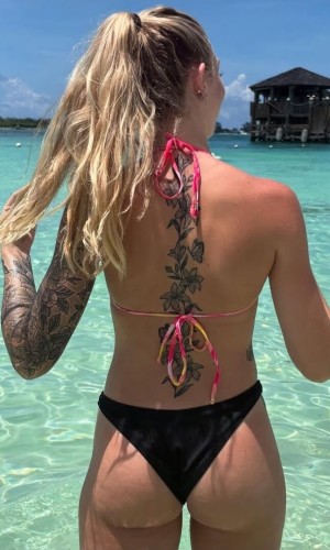 Its Thatonetallgirl Photo #24