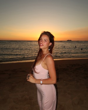 Sylvia Snyders Photo #12