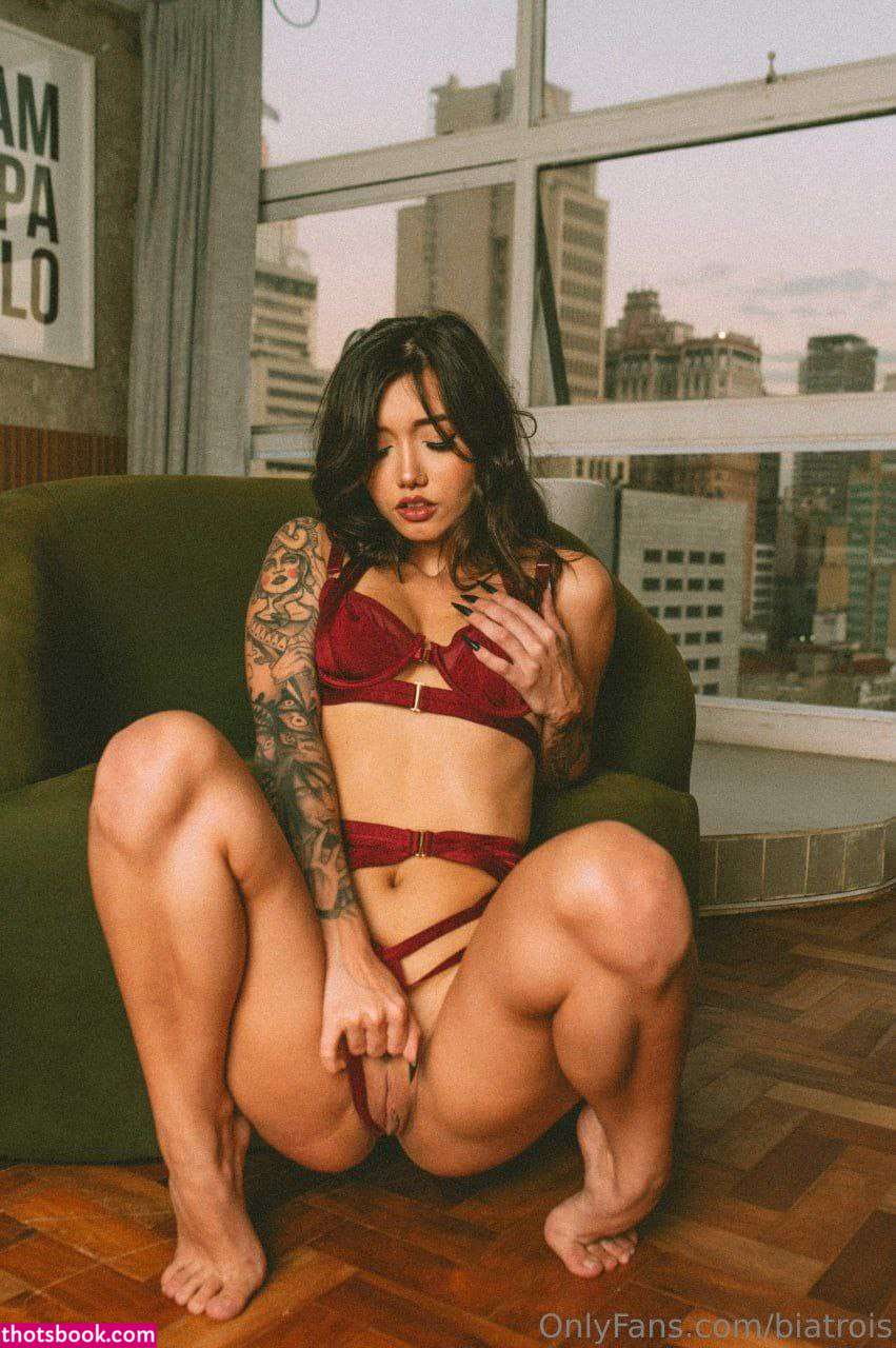 Bia Trois Photo #511