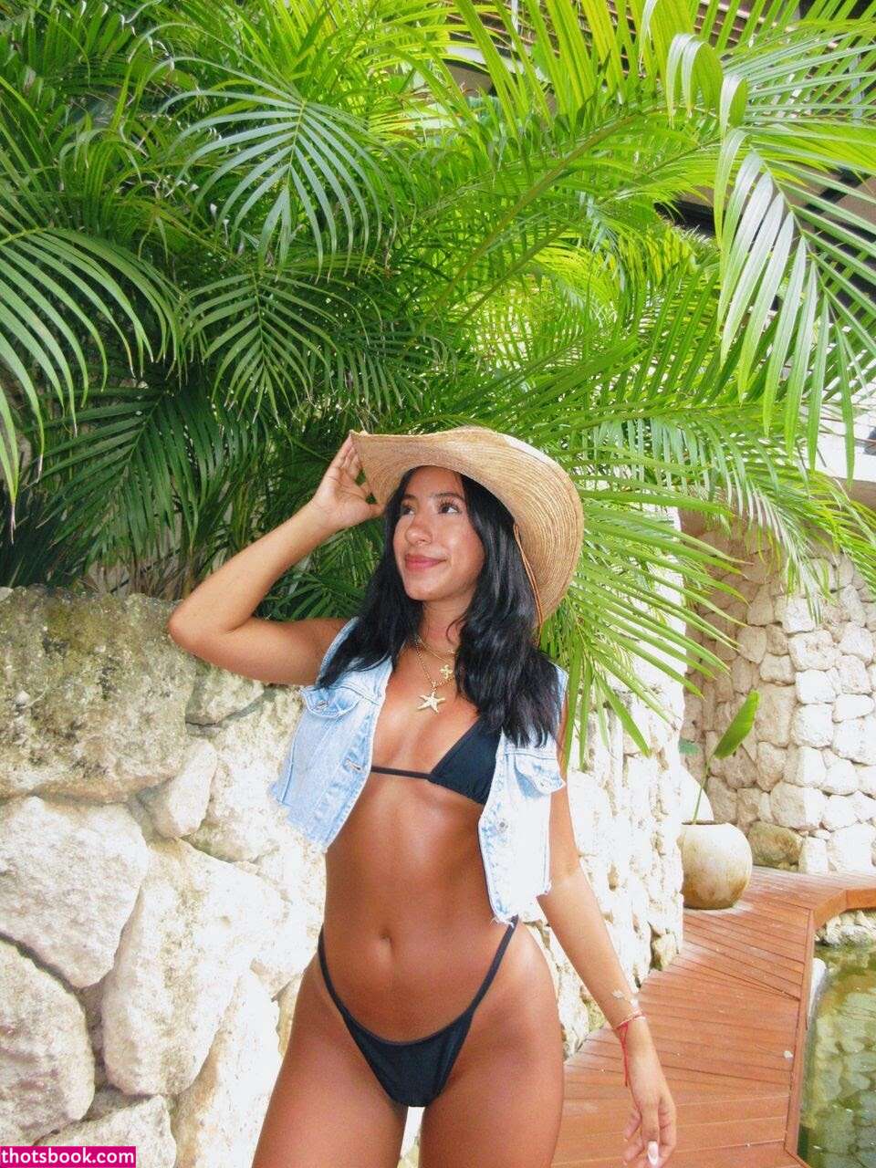 Italia Jimenez Photo #18