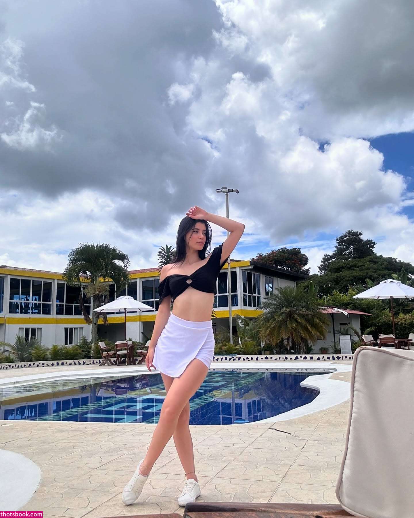 Luisa Valencia Photo #18