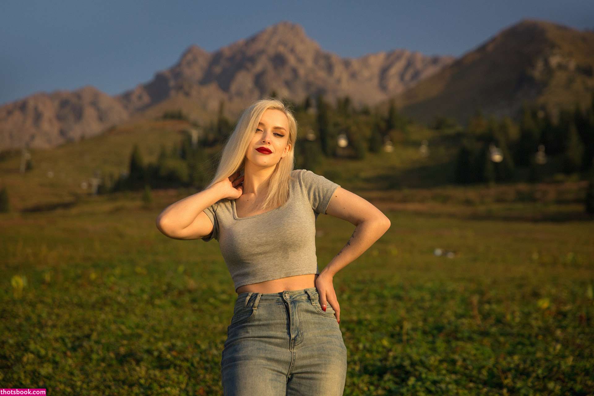 Mercurygin Photo #323