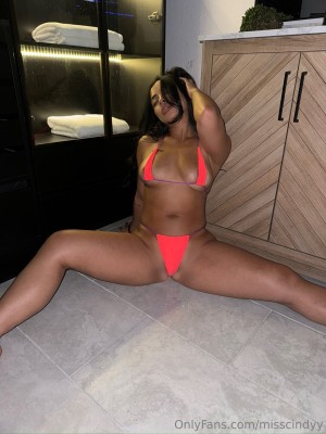 Cindy Tran Photo #262