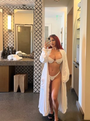 Ashley Vee Photo #67