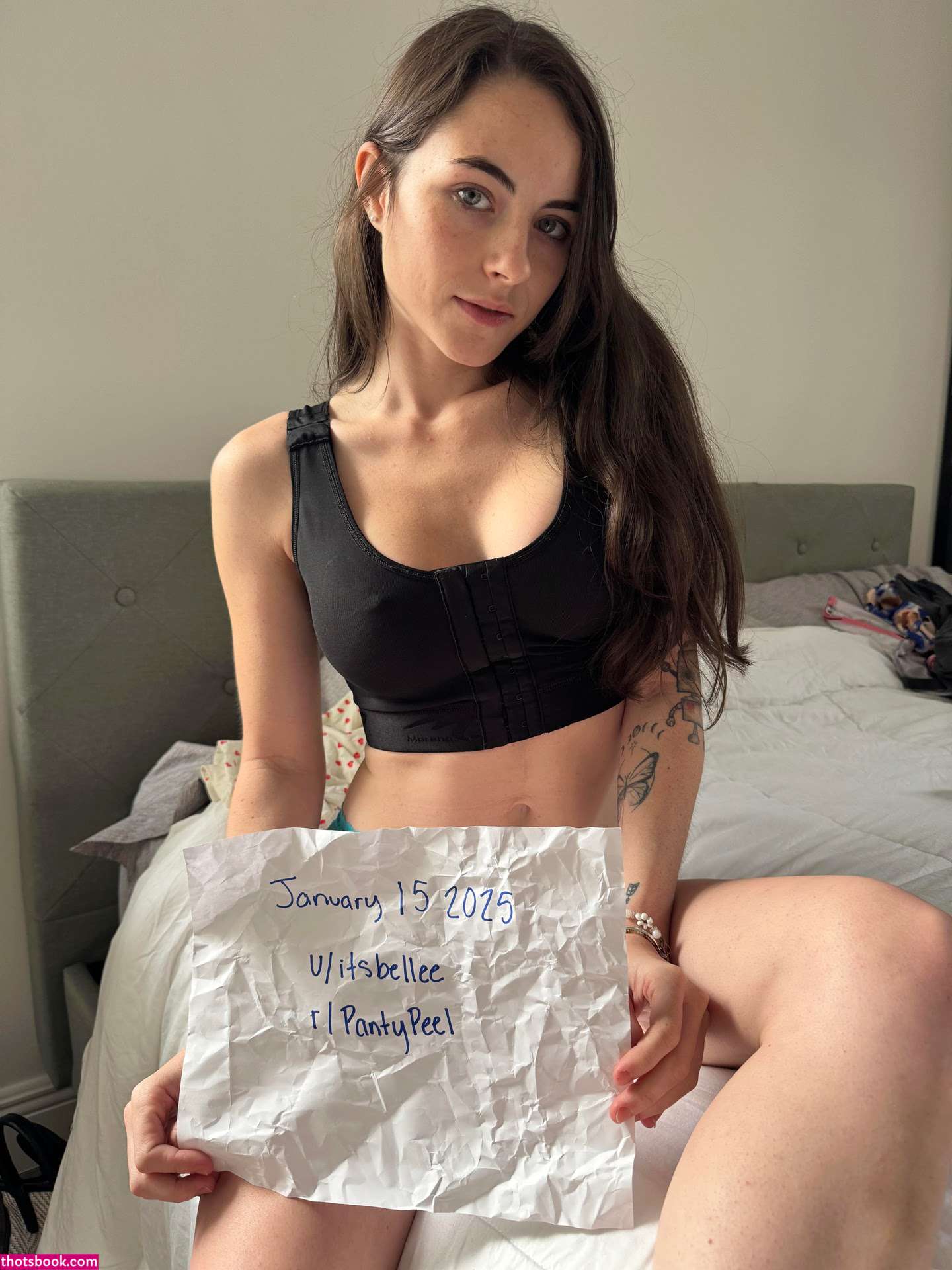 Chloebellexo Photo #24