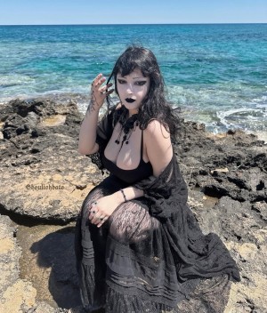 ghoulishbats Photo #4