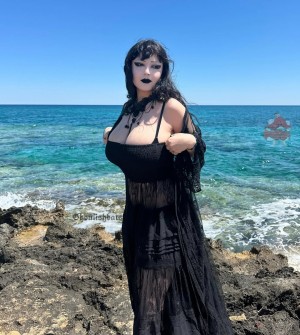 ghoulishbats Photo #5