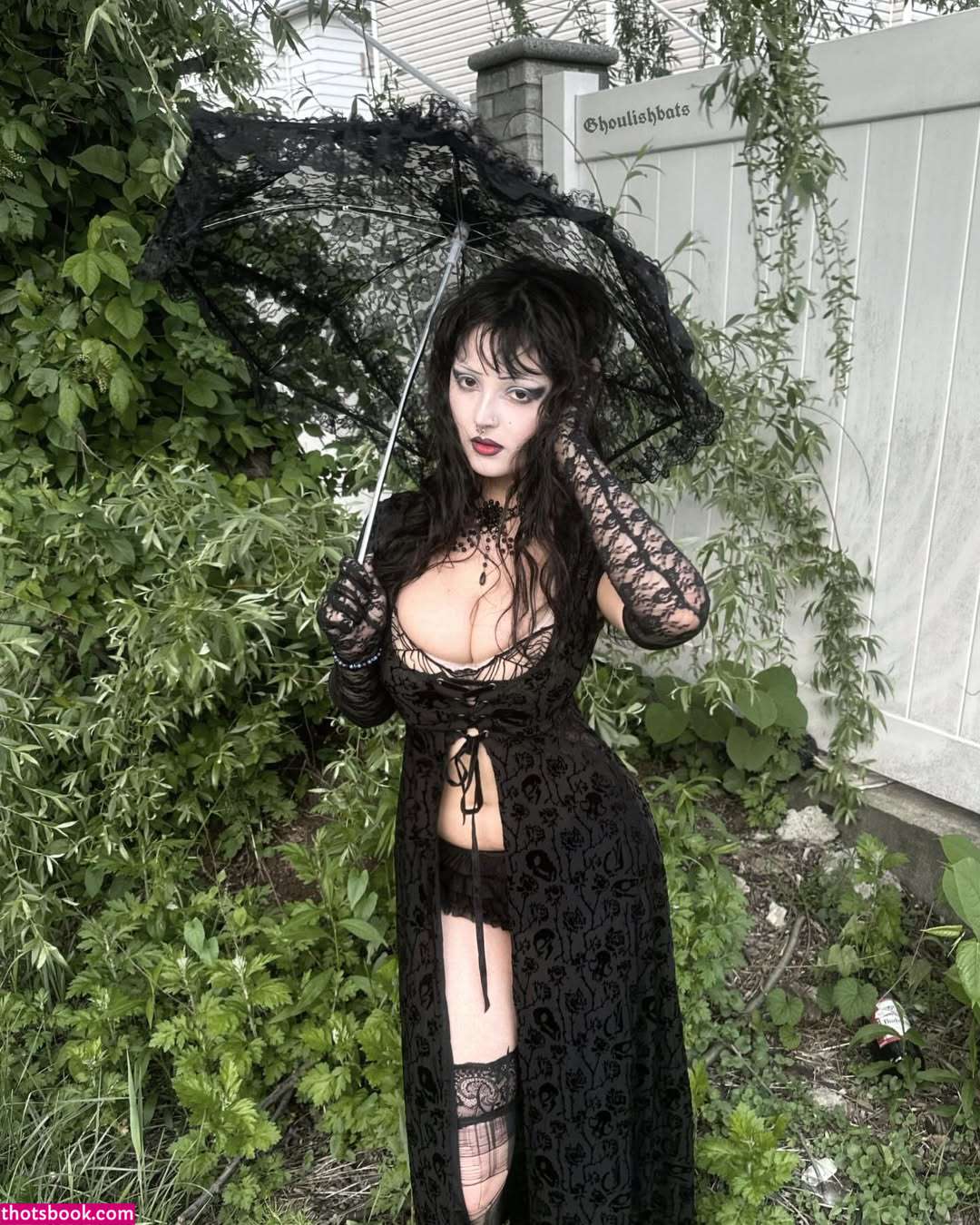 ghoulishbats Photo #14